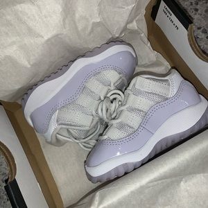 4c Jordan 11 retro low